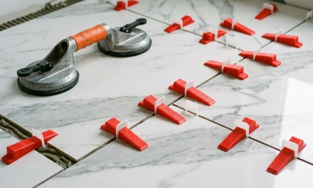 Postavljanje i nivelisanje